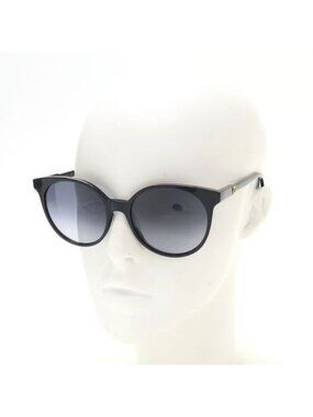 Gucci Black Cat-Eye Sunglasses with Matalasse Temple Design Gucci GG1824S 004 Sunglasses - US main image 3